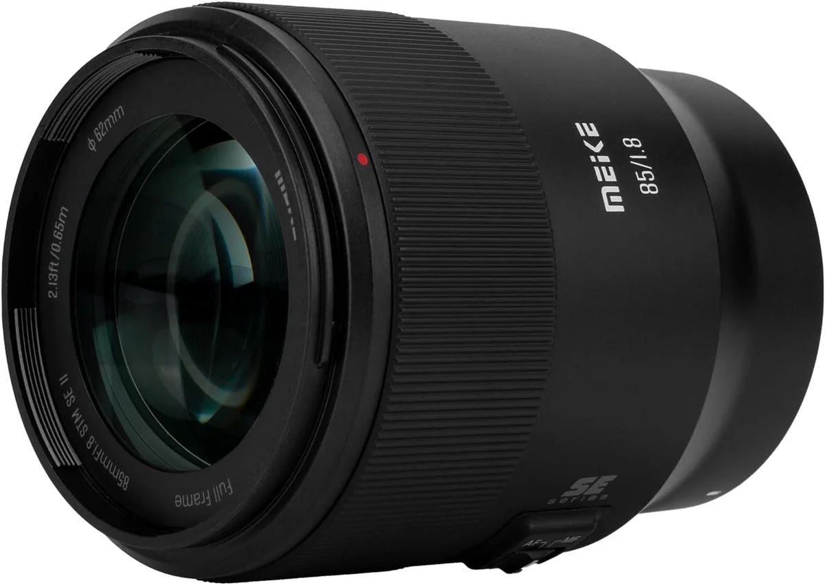 Meike 85mm f/1.8 SE II STM AF (Sony E) — side profile showing form factor
