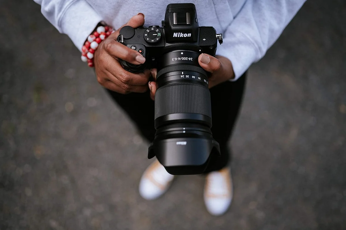 Nikon NIKKOR Z 24-200mm f/4-6.3 VR rear view