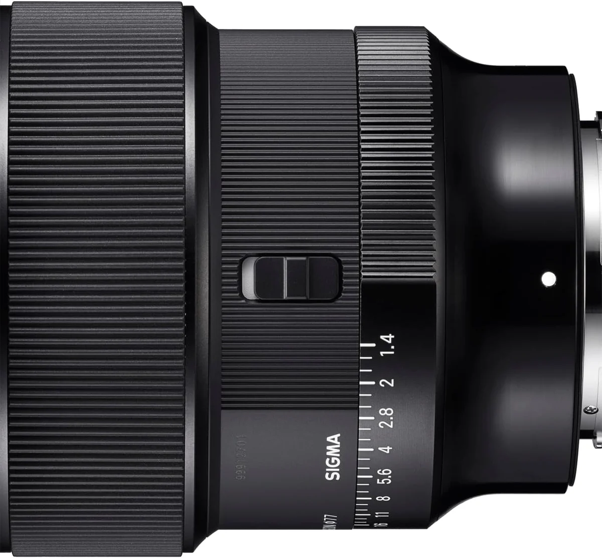 Sigma 85mm f/1.4 DG DN Art (Sony E) — angle 4