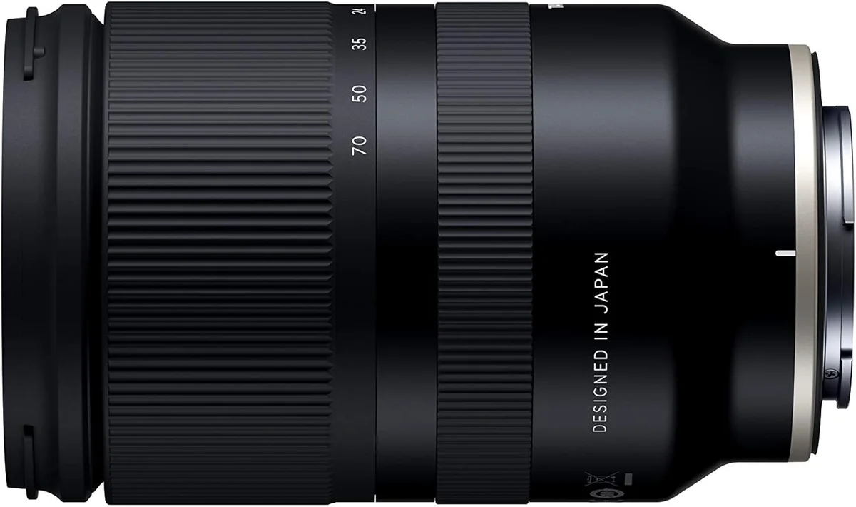 Tamron 17-70mm f/2.8 Di III-A VC RXD (Sony E) — detail close-up